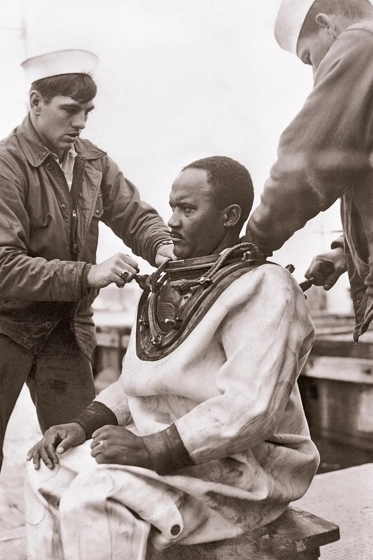 hombres de honor es una historia real buzo carl brashear - Cómo se llama la película de un buzo negro