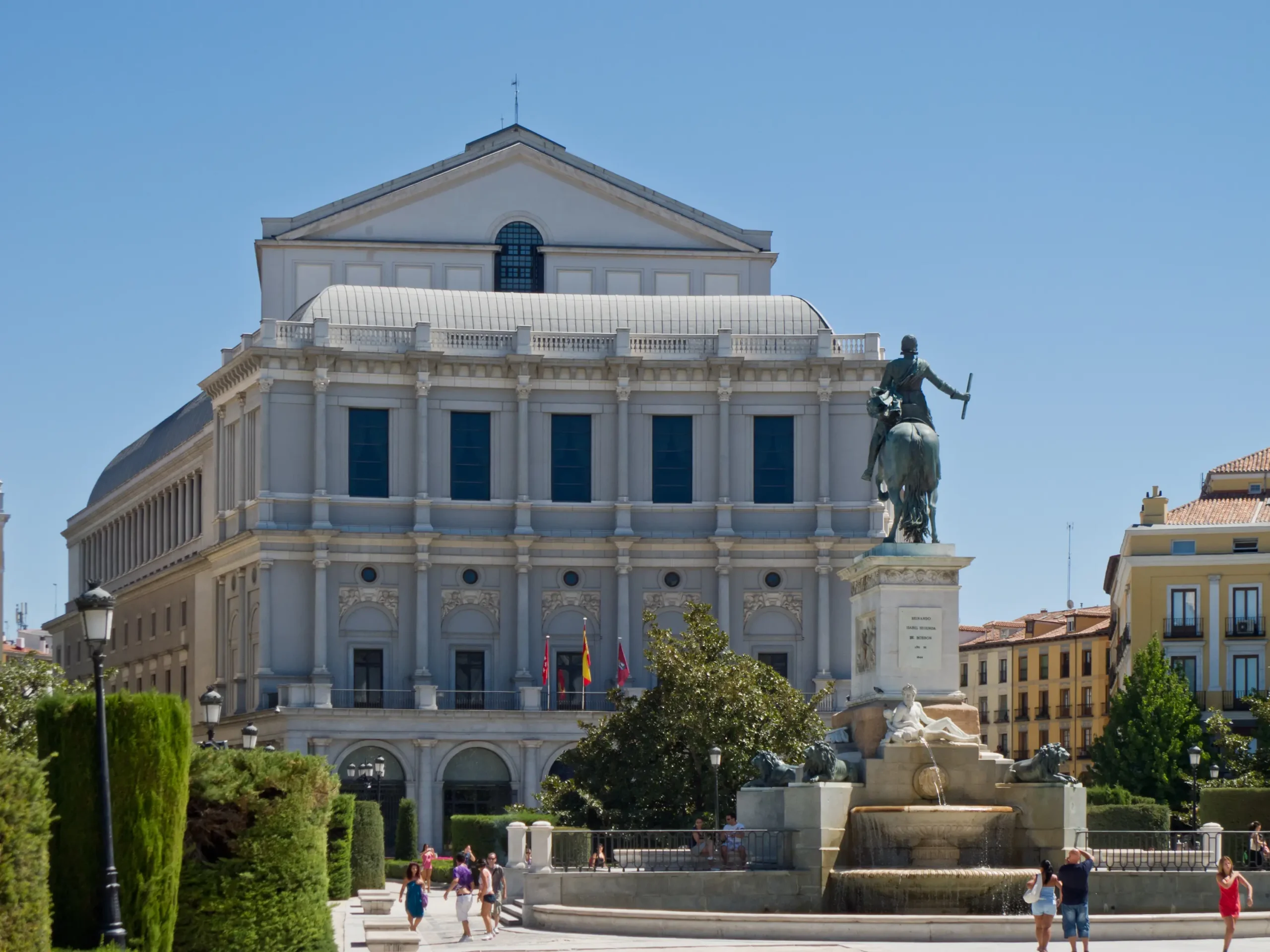 historia del teatro real de madrid - Cómo surgio el teatro Real en España