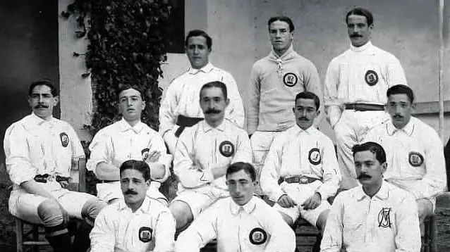 La Primera Fotografía en España: Un Viaje al Comienzo de la Historia Fotográfica - Cuándo se hizo la primera fotografía en España primera foto historia del madrid real - Cuándo se hizo la primera fotografía en España