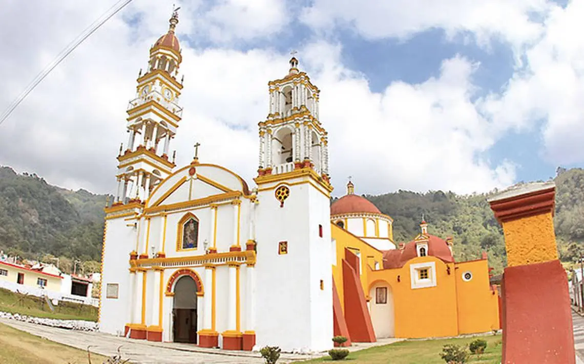 hechos historicos tlacolulan - Cuántas personas viven en el puerto de Veracruz