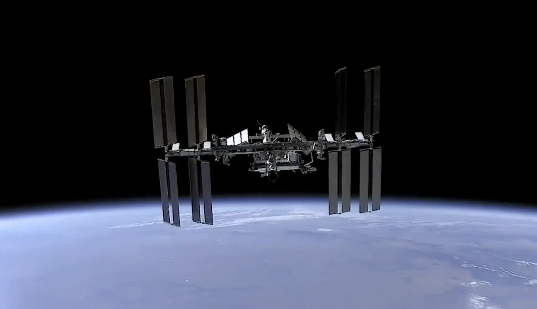 cual es la historia real del iss en colombia - Cuántos años tiene el ISS