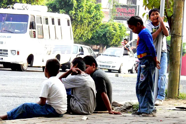 historia reales de niños maltratados y abandonados que trabajan - Dónde se llevan a los niños maltratados