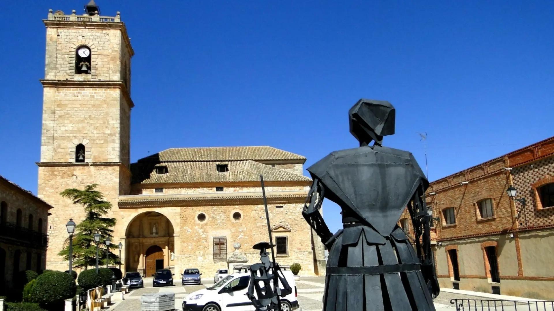dulcinea escultura ciudad real historia - Dónde vive Dulcinea del Toboso