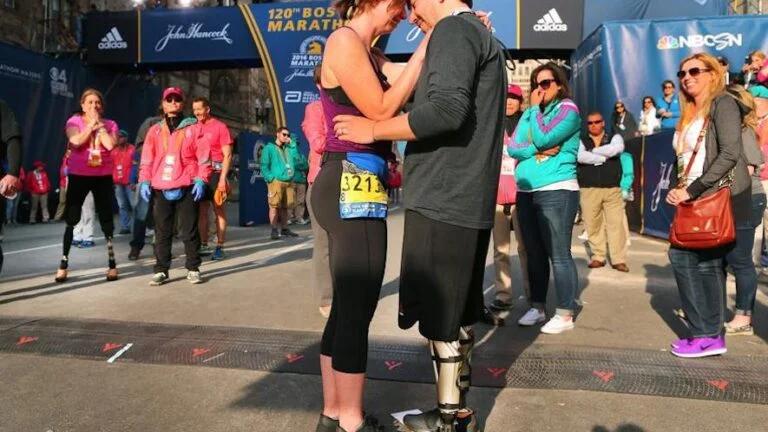 Más Fuerte Que el Destino: La Historia Real de Jeff Bauman - Jeff y Erin siguen juntos mas fuerte que el destino historia real - Jeff y Erin siguen juntos