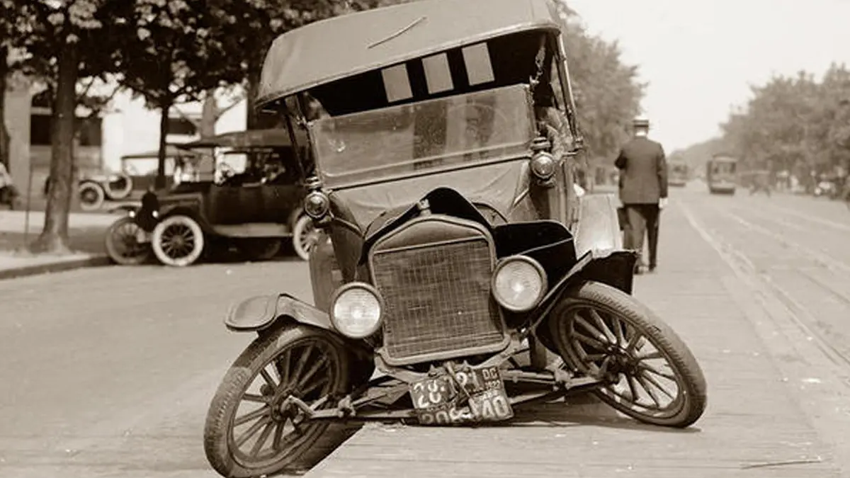 historia real de siniestro coche - Por qué se llama siniestro