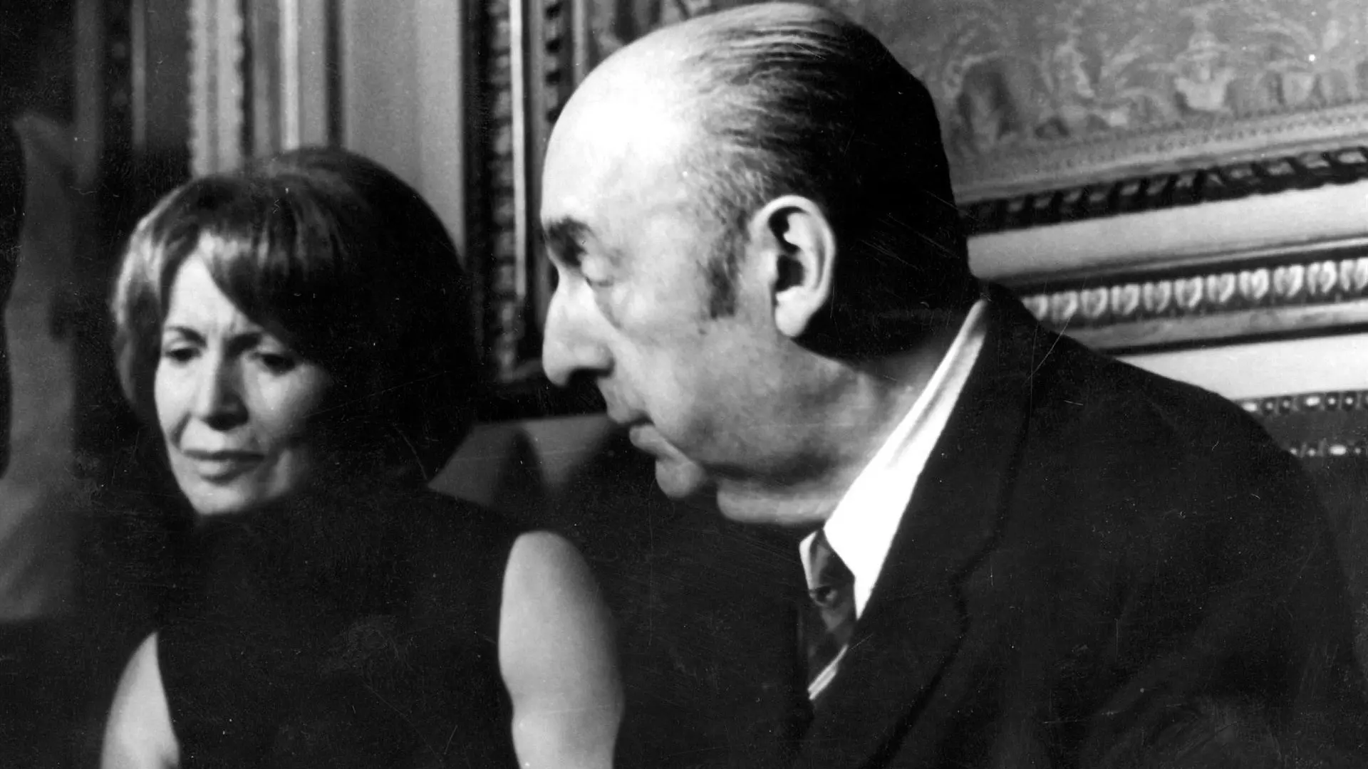 la real historia de pablo neruda y su hija - Qué delito cometió Pablo Neruda