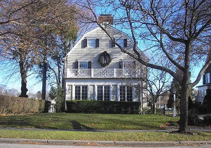 historia real de amityville - Que hay en el cuarto rojo de Amityville