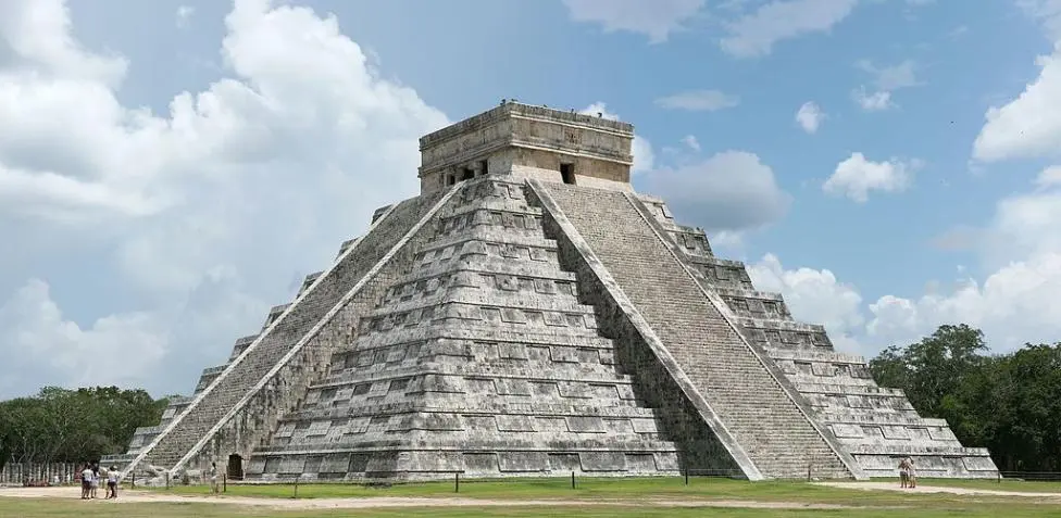 civilizacion maya hechos historicos de la epoca - Qué hecho corresponde al periodo clásico de la civilización maya