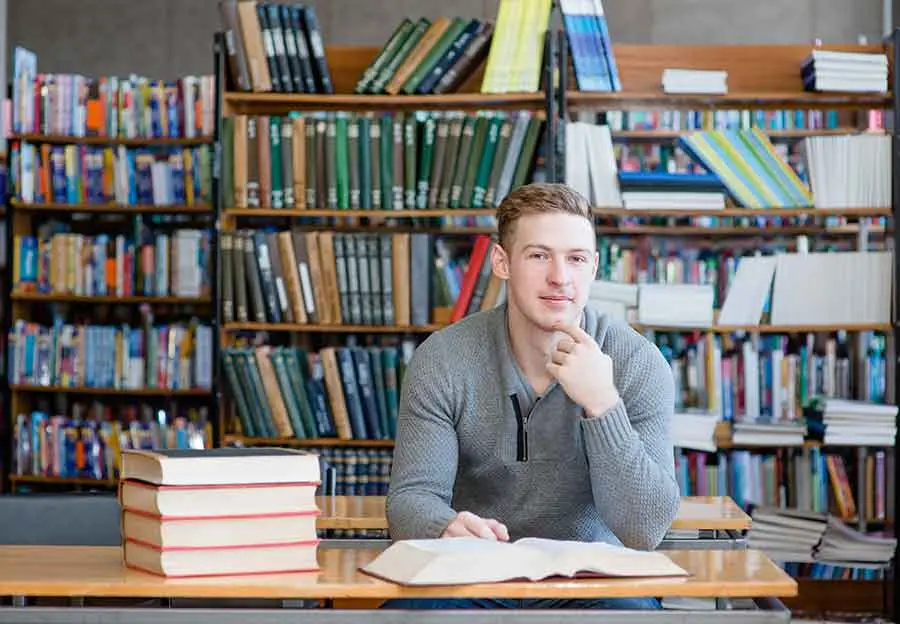 Libros basados en hechos reales: Una comprender la economía - Qué libros leer para ser un buen economista libros basados en hechos reales economia - Qué libros leer para ser un buen economista