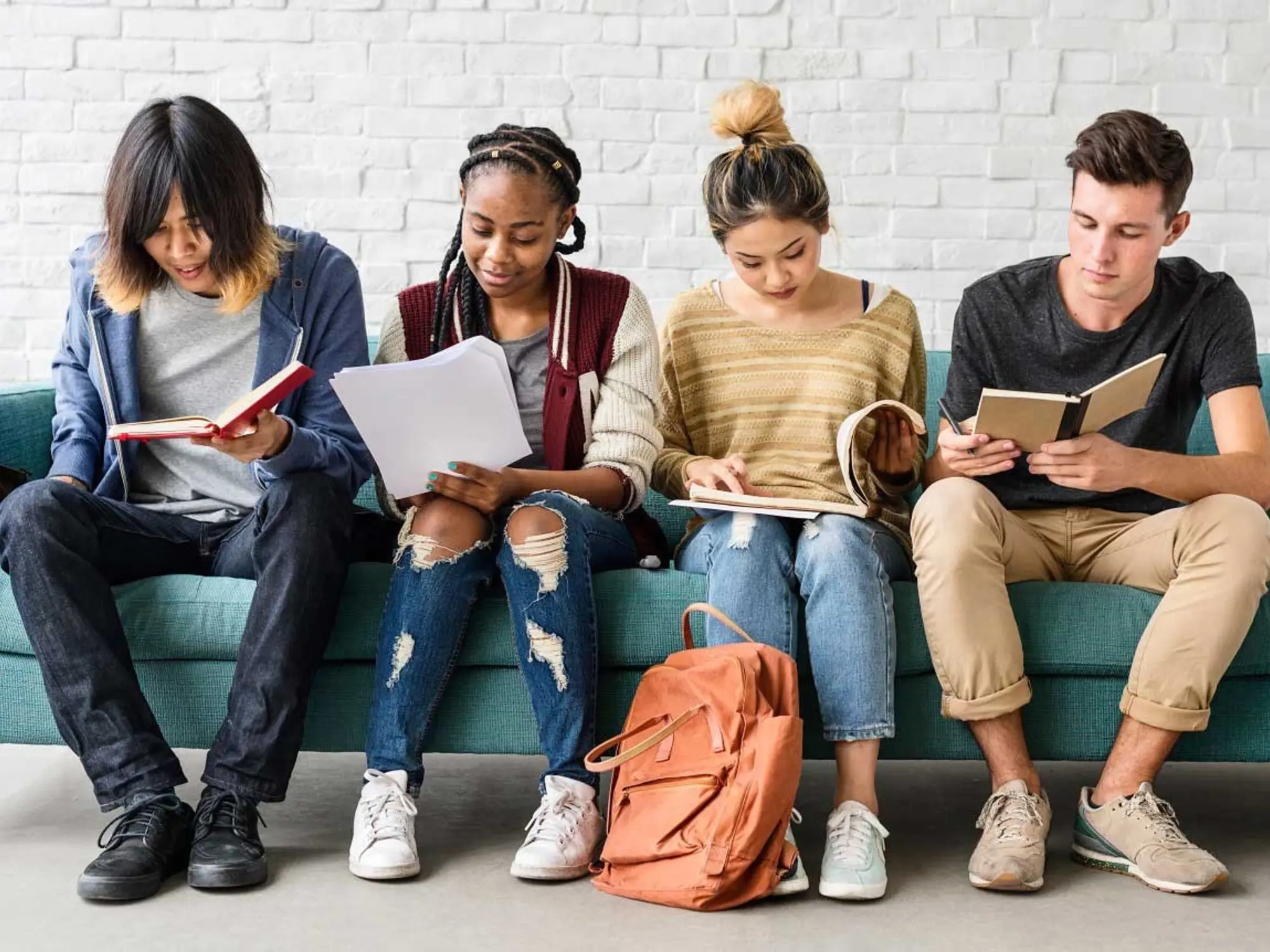 libros para adolescentes historias reales - Qué obras y autores son recomendables para la edad de 14 a 16 años