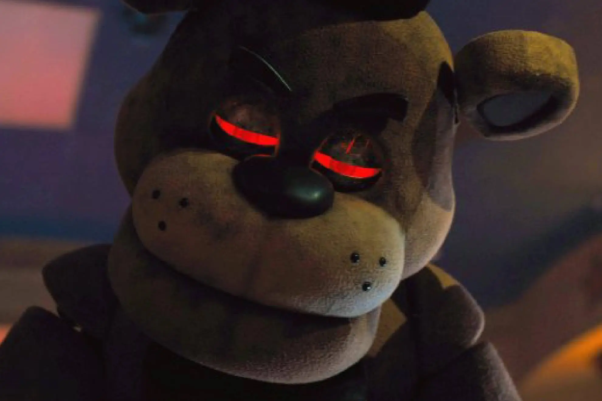 historia real de five nights at freddy's sobre la mordida - Qué pasó con Fredbear después de la mordida del 83