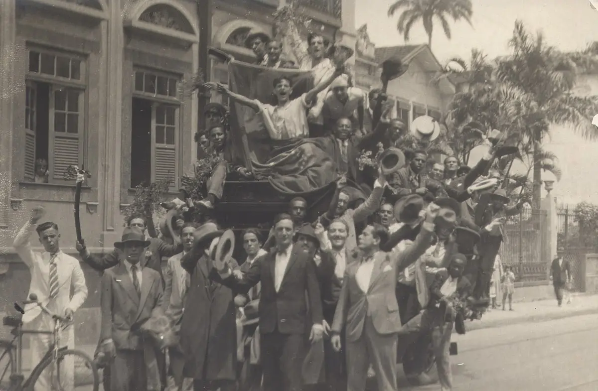 hechos historico vargas - Qué pasó en 1930 en Brasil