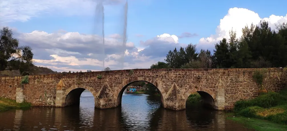 hecho historico de zapotlanejo jalpuente de calderon - Quién ganó en la batalla del Puente de Calderón