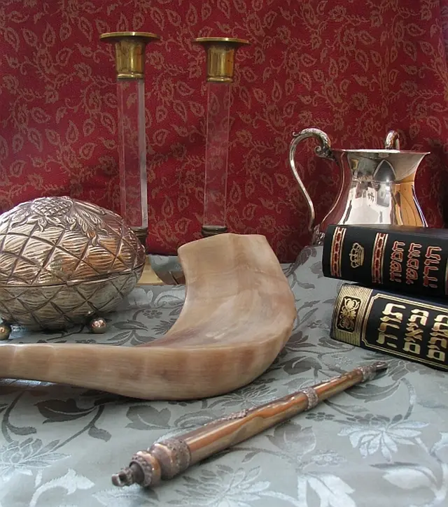 real archaeological history of jews - What is the oldest evidence of Judaism