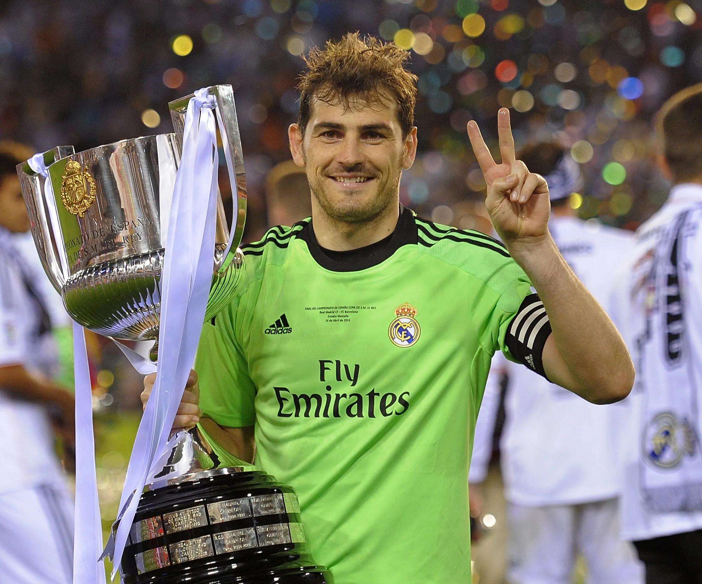 best goalkeeper in real madrid history - Who is the best goalkeeper in La Liga history